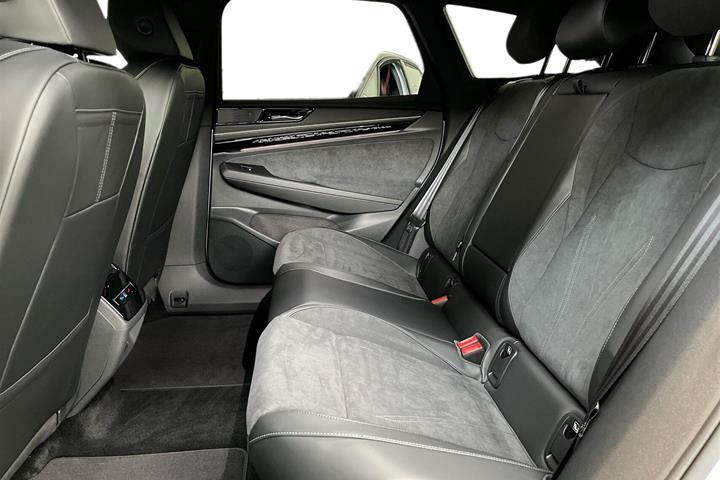 Sølv VW ID.7 fra 2026