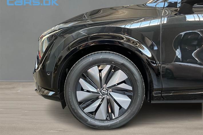 Sort Nissan Ariya fra 2026