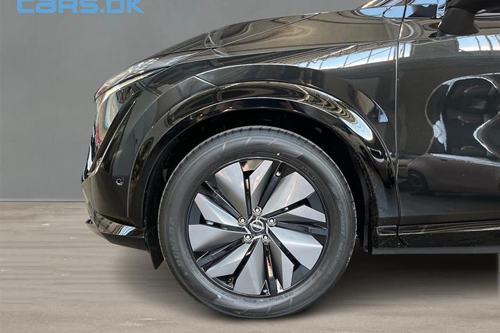 Sort Nissan Ariya fra 2026