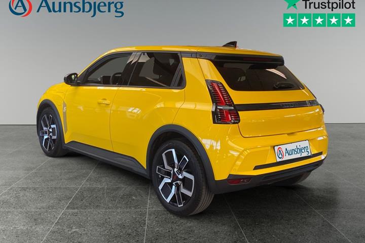 Gul Renault 5 E-Tech fra 2025