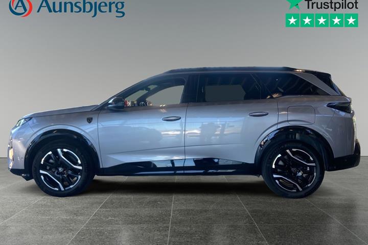 Grå Peugeot e-5008 fra 2026