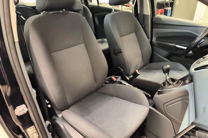 Sort Ford Grand C-Max fra 2012
