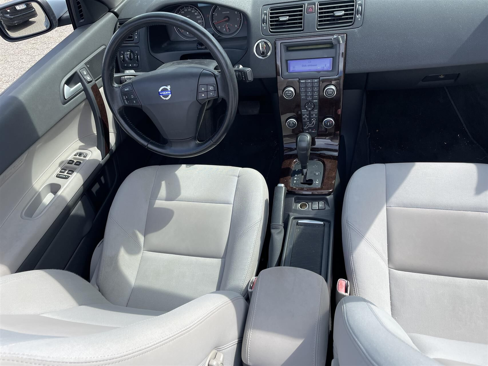 Blå Volvo C70 fra 2006