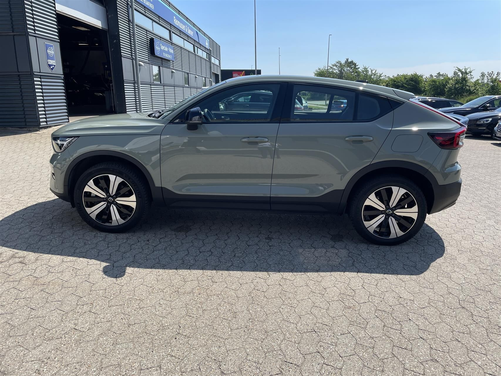 Grøn Volvo C40 fra 2023