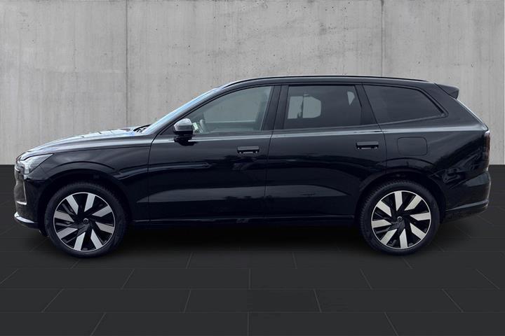 Sort Volvo EX90 fra 2025