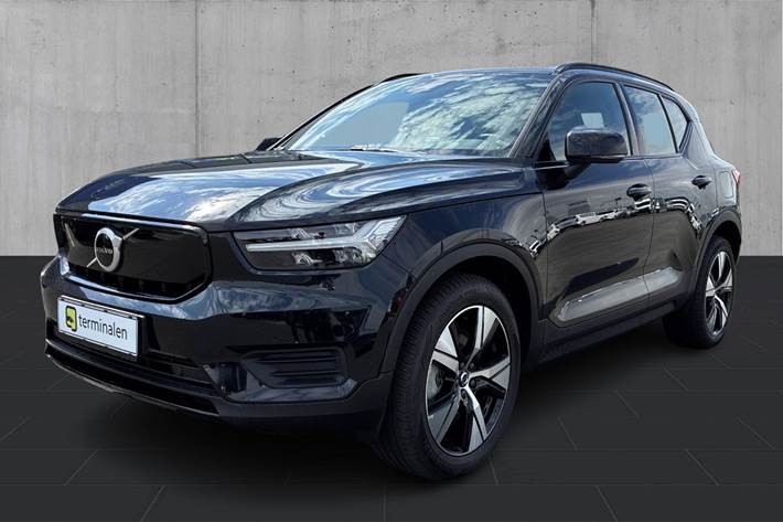 Sort Volvo XC40 fra 2022