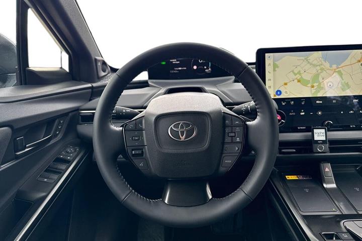 Hvid Toyota BZ4X fra 2026