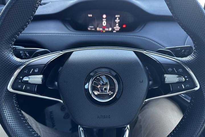 Sort Skoda Enyaq fra 2023