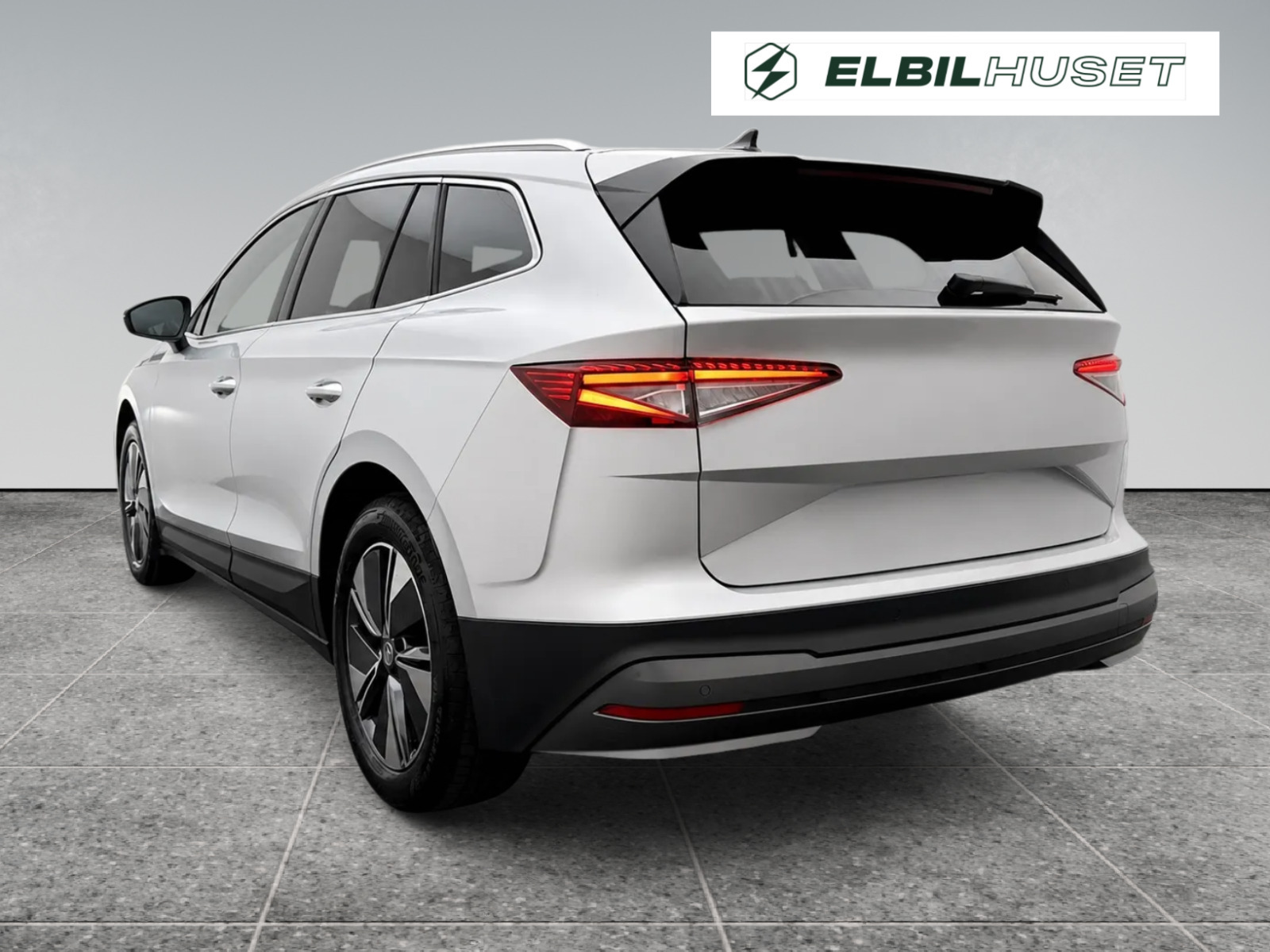 Grå Skoda Enyaq fra 2024