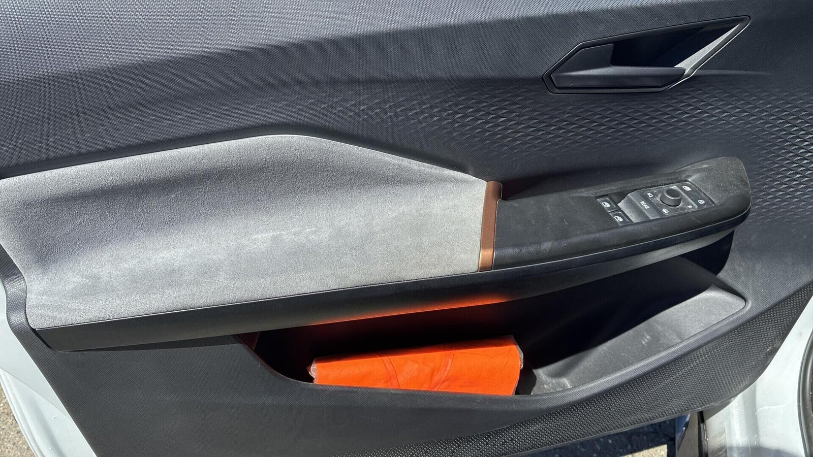 Hvid Cupra Born fra 2023