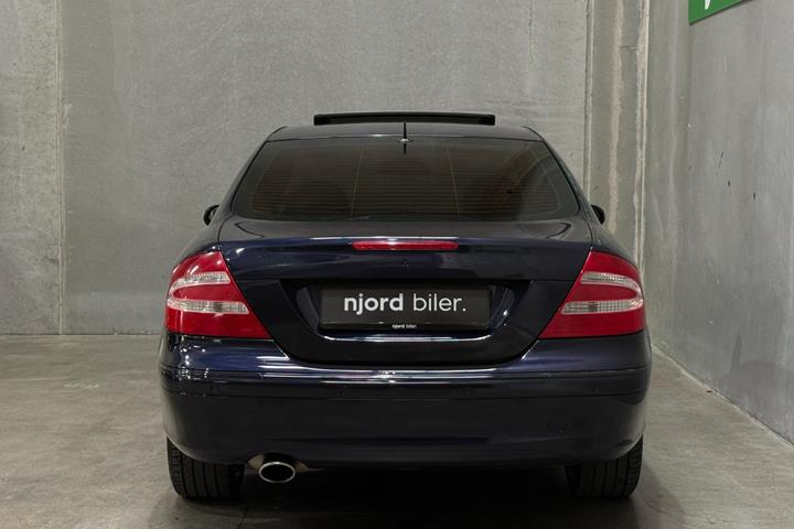 undefined Mercedes CLK240 fra 2003 set udefra