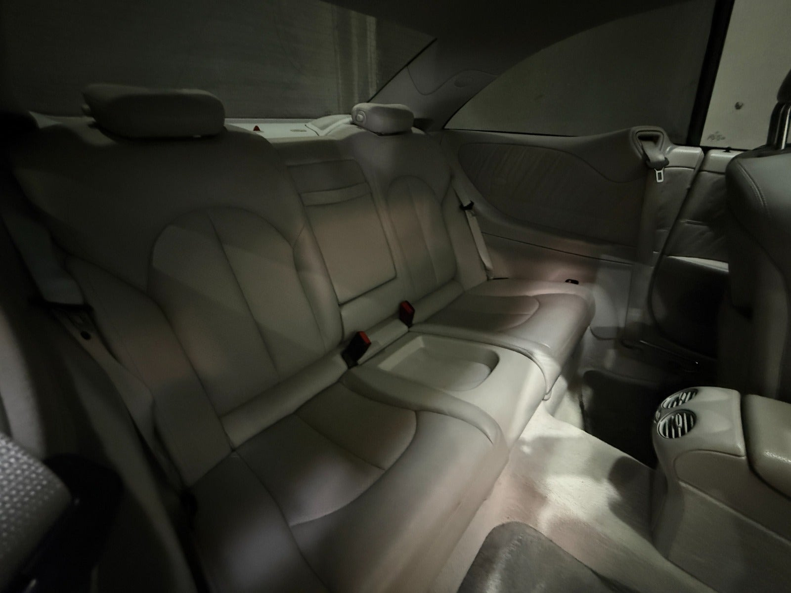 undefined Mercedes CLK240 fra 2003