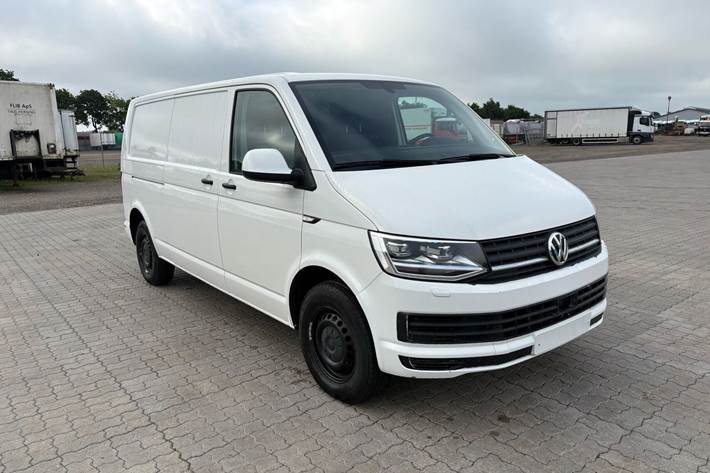 Hvid VW Transporter fra 2018
