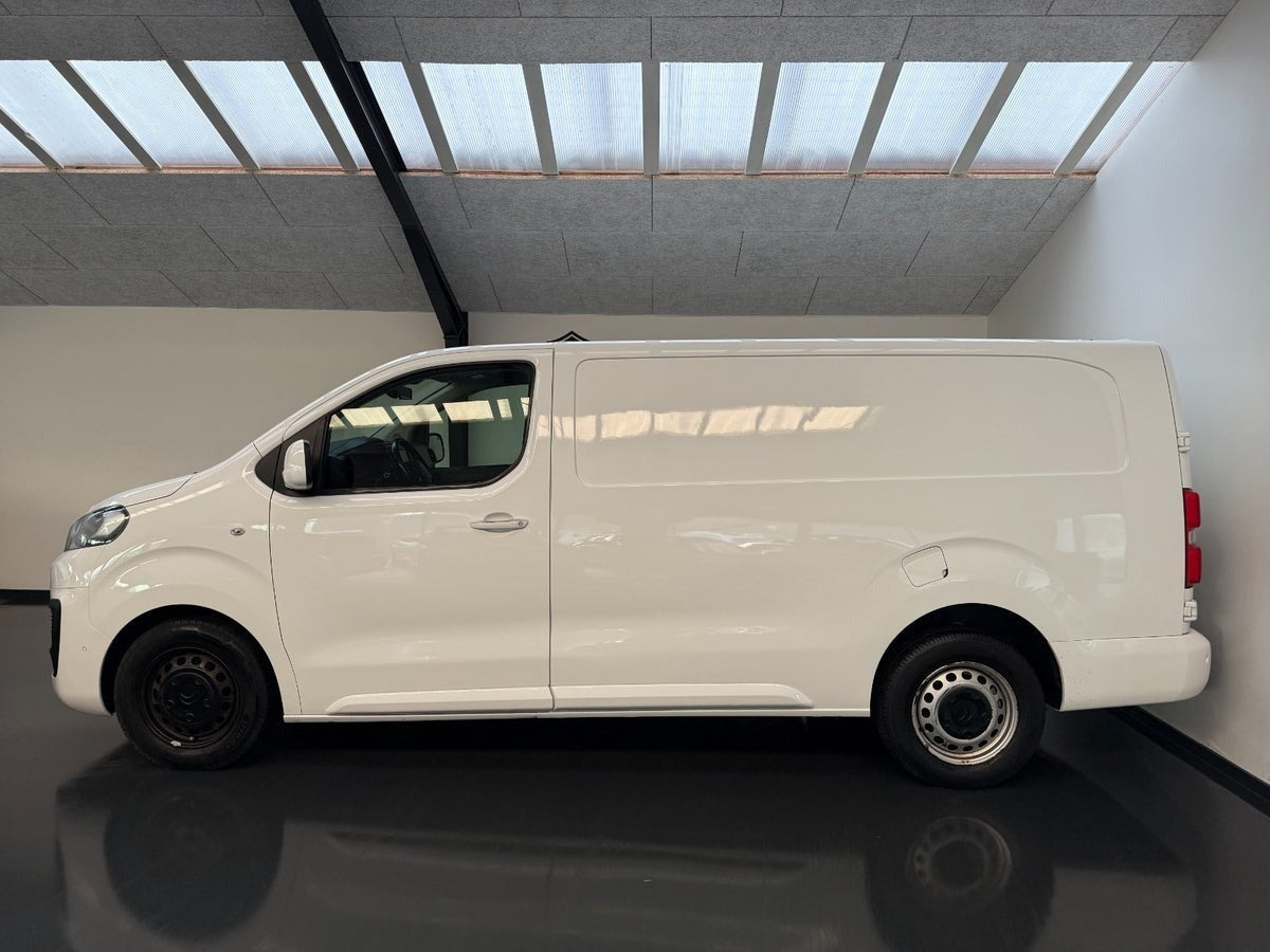Hvid Citroën Jumpy fra 2020