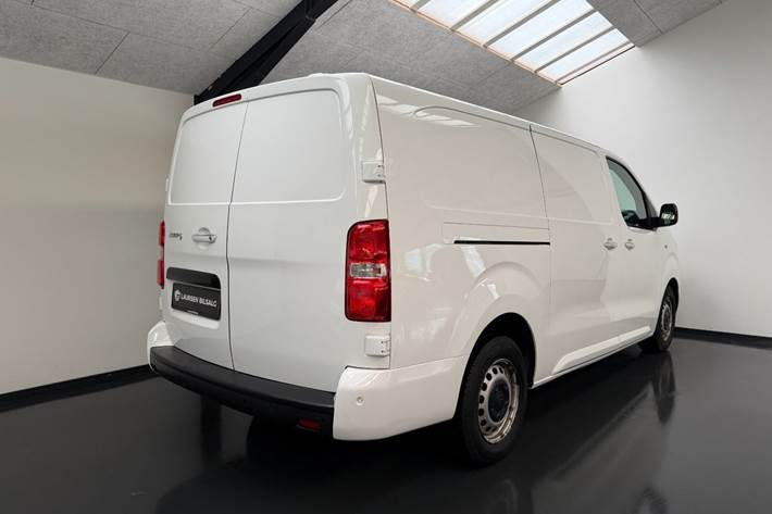 Hvid Citroën Jumpy fra 2020