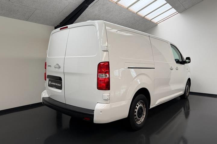 Hvid Citroën Jumpy fra 2020