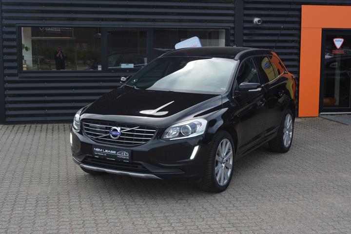 Sort Volvo XC60 fra 2016