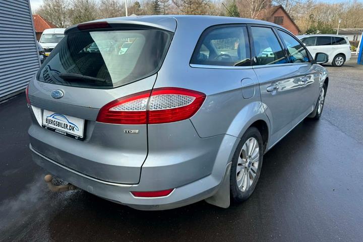 undefined Ford Mondeo fra 2008