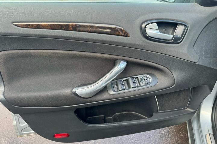 undefined Ford Mondeo fra 2008