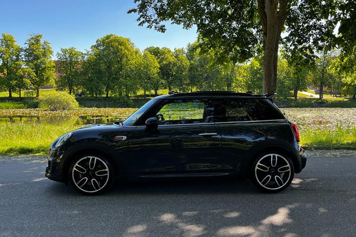 Grå Mini Cooper S fra 2019
