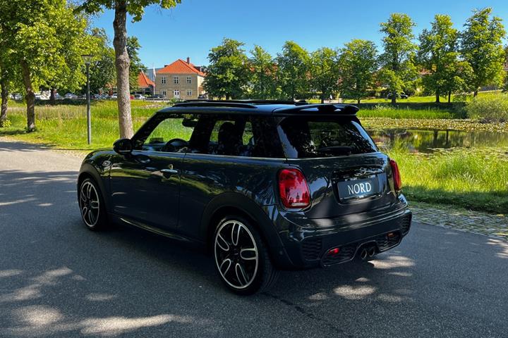 Grå Mini Cooper S fra 2019