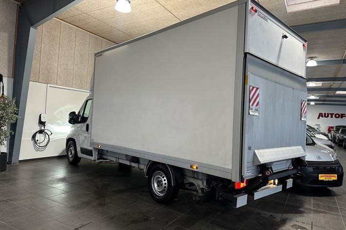 Hvid Citroën Jumper 35H fra 2026