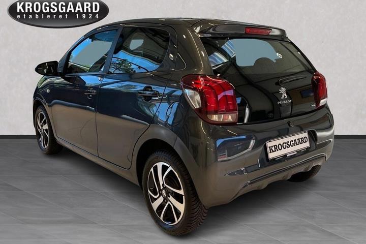 Grå Peugeot 108 fra 2021