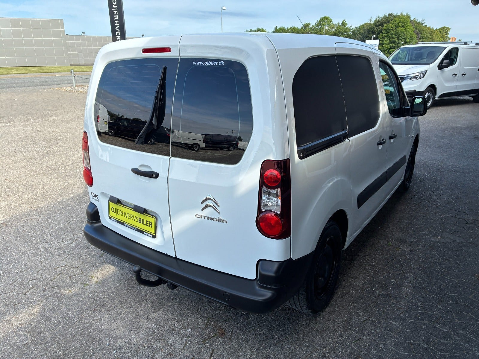 Hvid Citroën Berlingo fra 2017