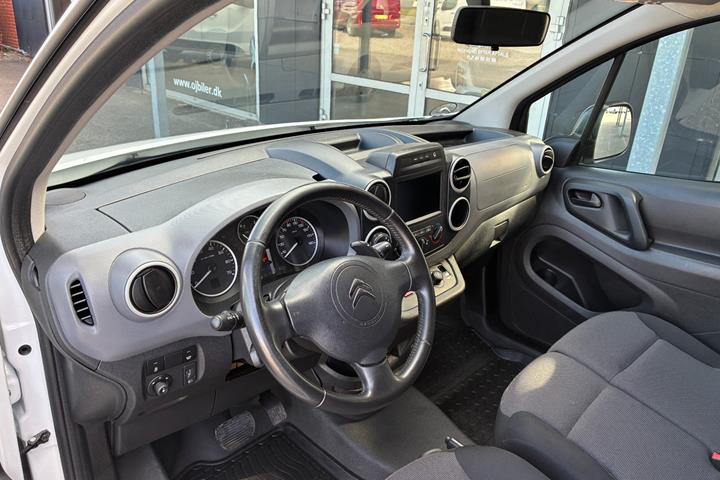 Hvid Citroën Berlingo fra 2017