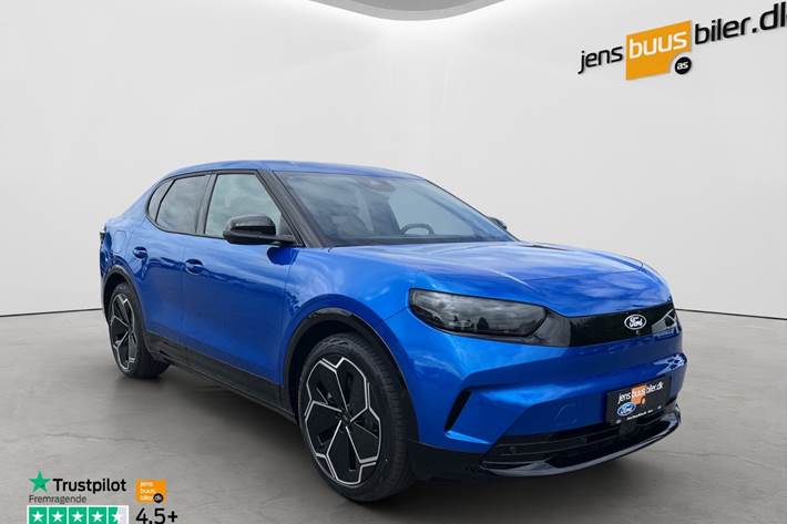 Blå Ford Capri fra 2024