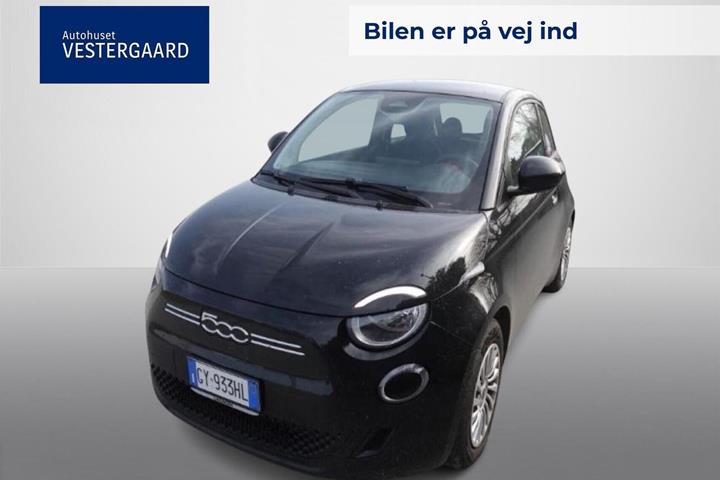 Sort Fiat 500e fra 2025 set udefra