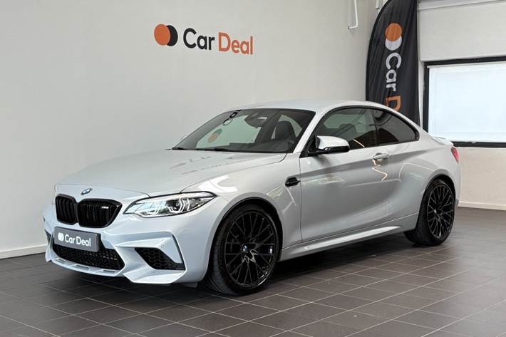 Grå BMW M2 fra 2020
