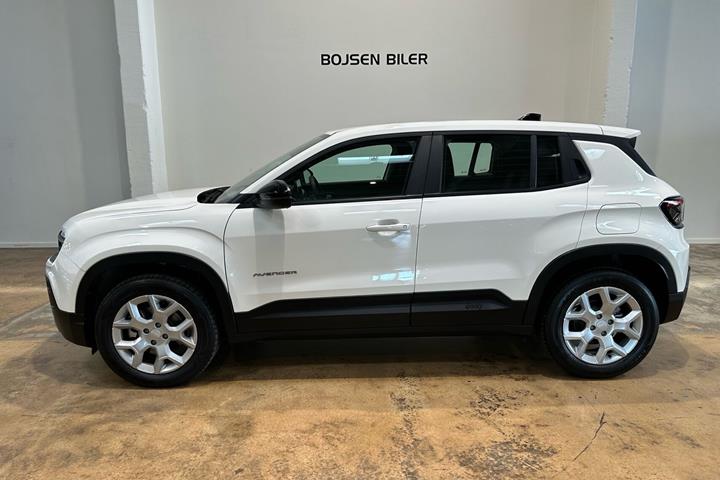 Hvid Jeep Avenger fra 2025