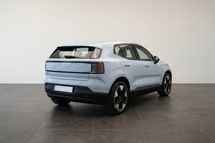 Blå Volvo EX30 fra 2024