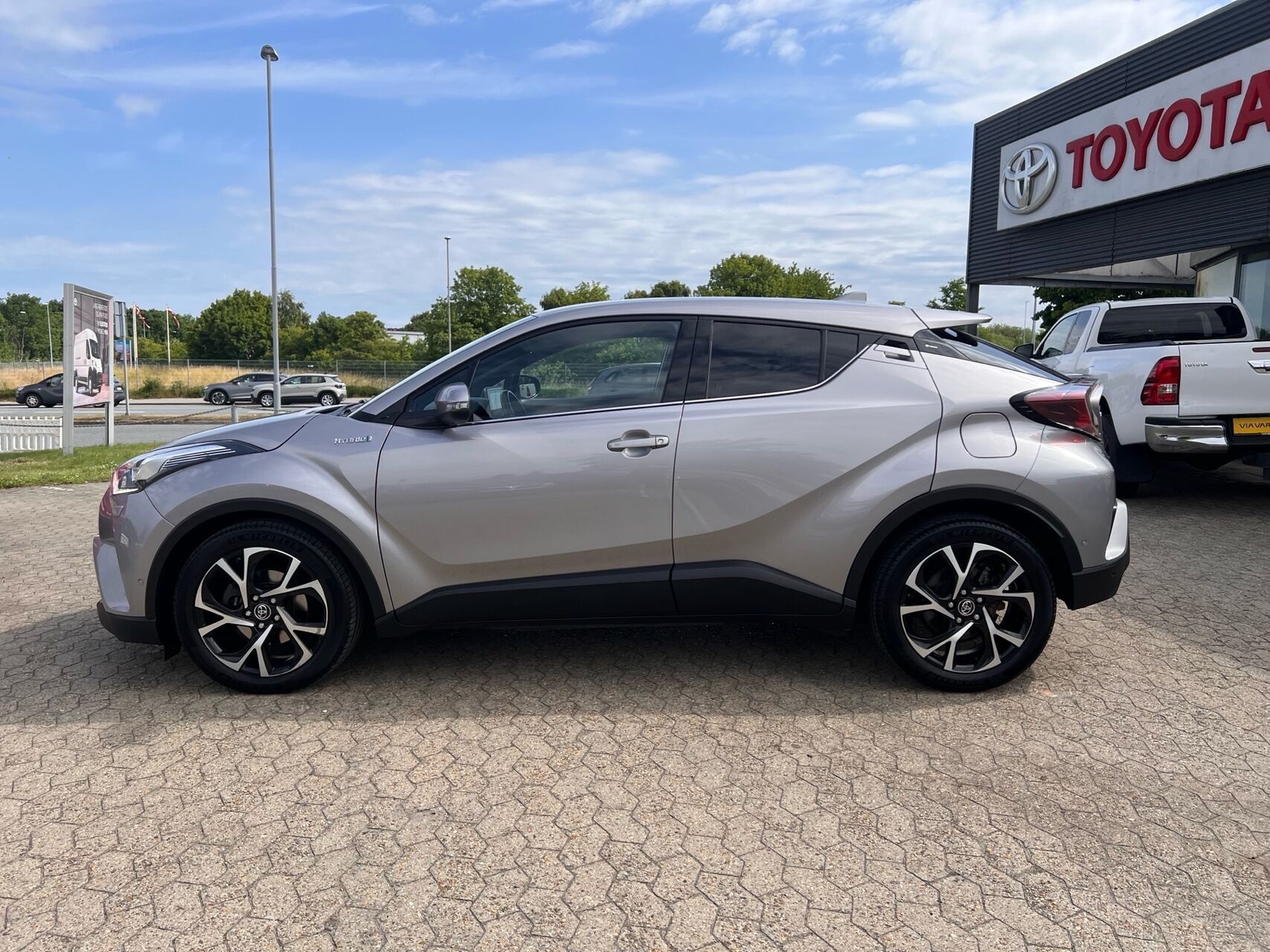 undefined Toyota C-HR fra 2019