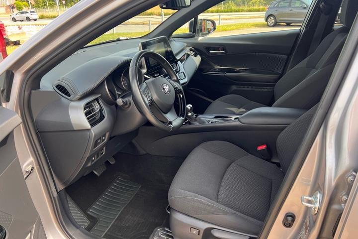 undefined Toyota C-HR fra 2019