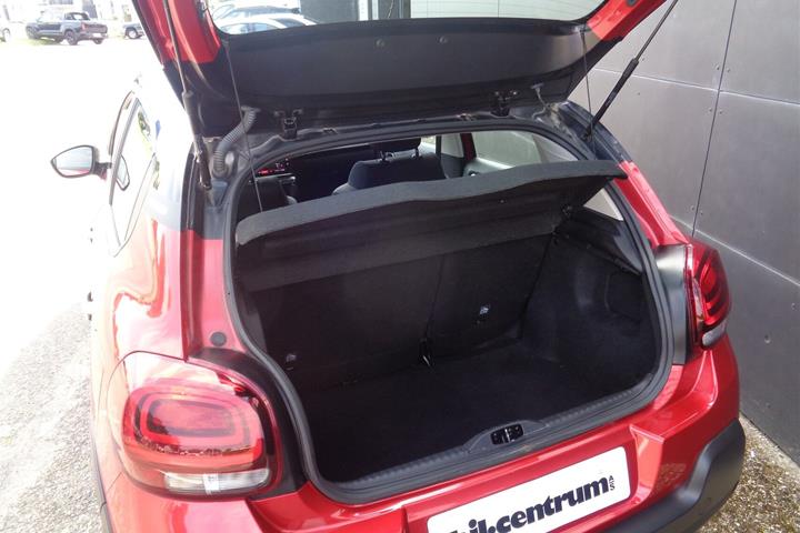 Rød Citroën C3 fra 2023