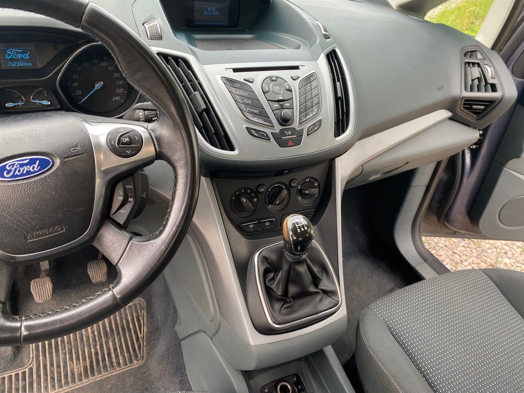 Grå Ford Grand C-Max fra 2011