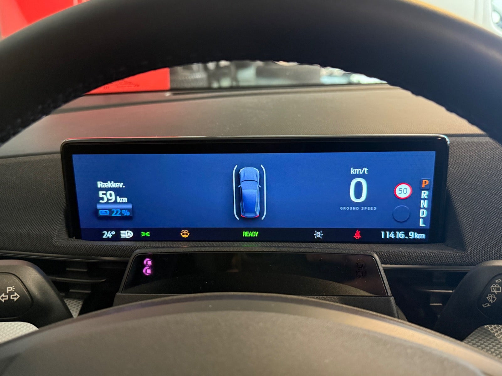 Hvid Ford Mustang Mach-E fra 2023