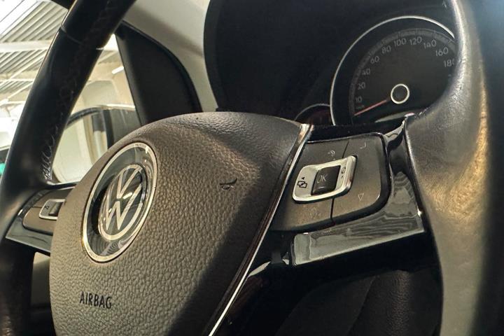 Grå VW UP! fra 2022