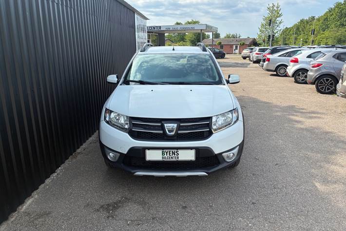 undefined Dacia Sandero Stepway fra 2016