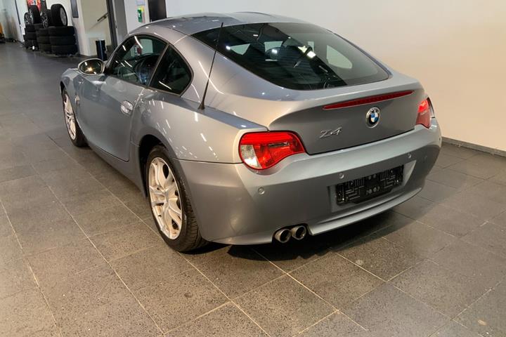 Grå BMW Z4 fra 2007