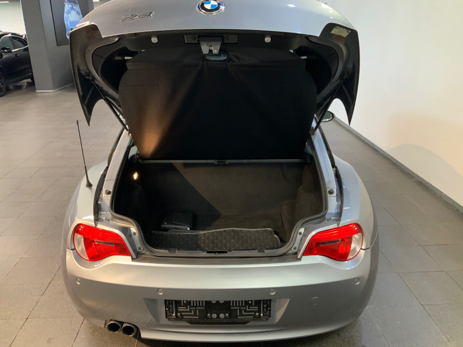 Grå BMW Z4 fra 2007