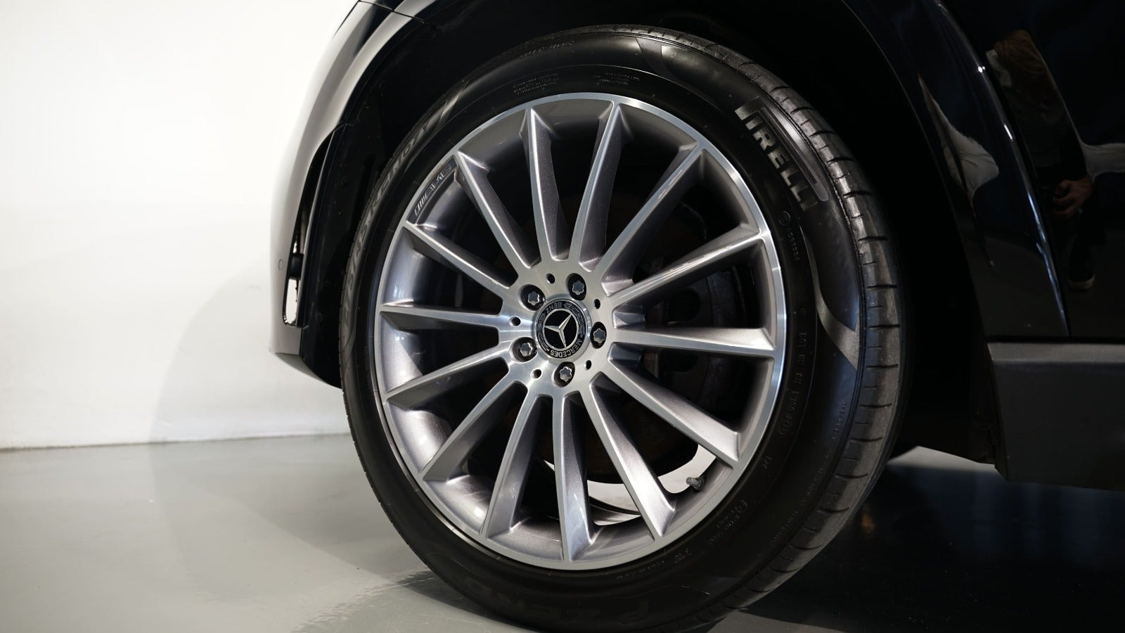 Sort Mercedes GLE350 de fra 2022