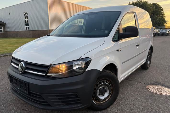 Hvid VW Caddy fra 2018