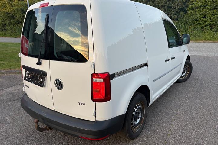 Hvid VW Caddy fra 2018