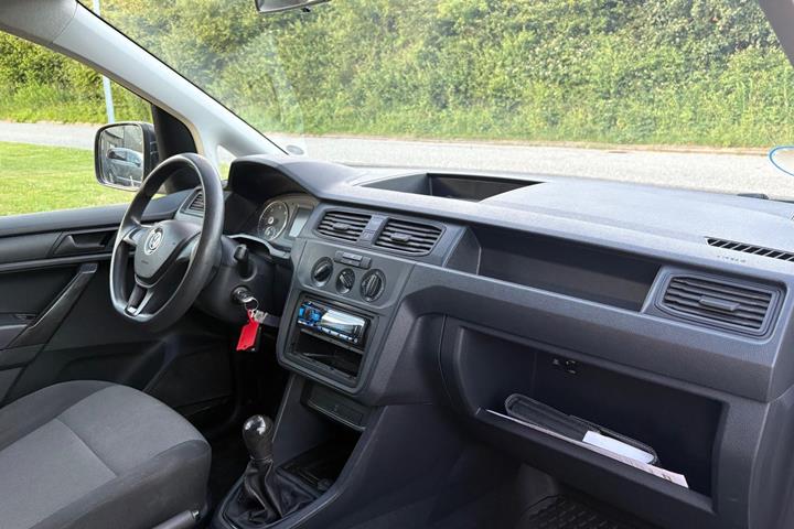Hvid VW Caddy fra 2018