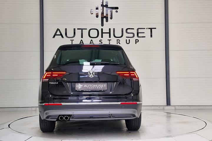 Sort VW Tiguan fra 2019