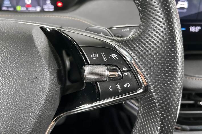Sort Skoda Enyaq fra 2021