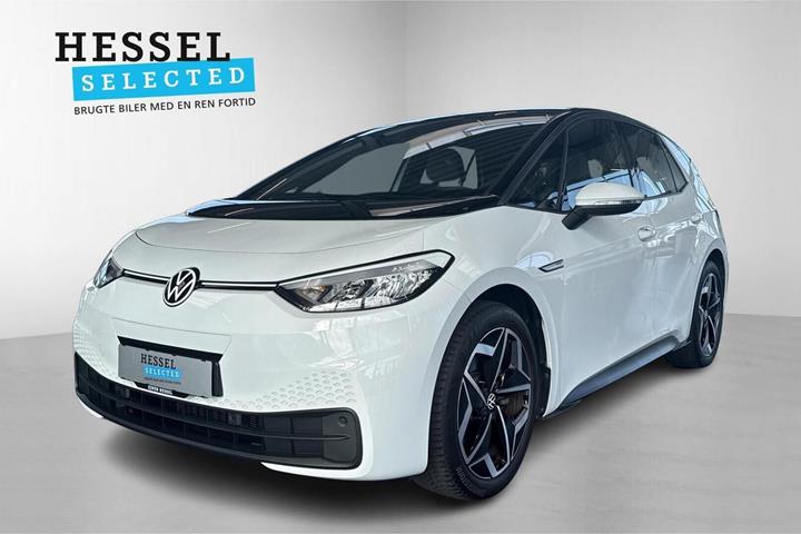 Hvid VW ID.3 fra 2021 set udefra
